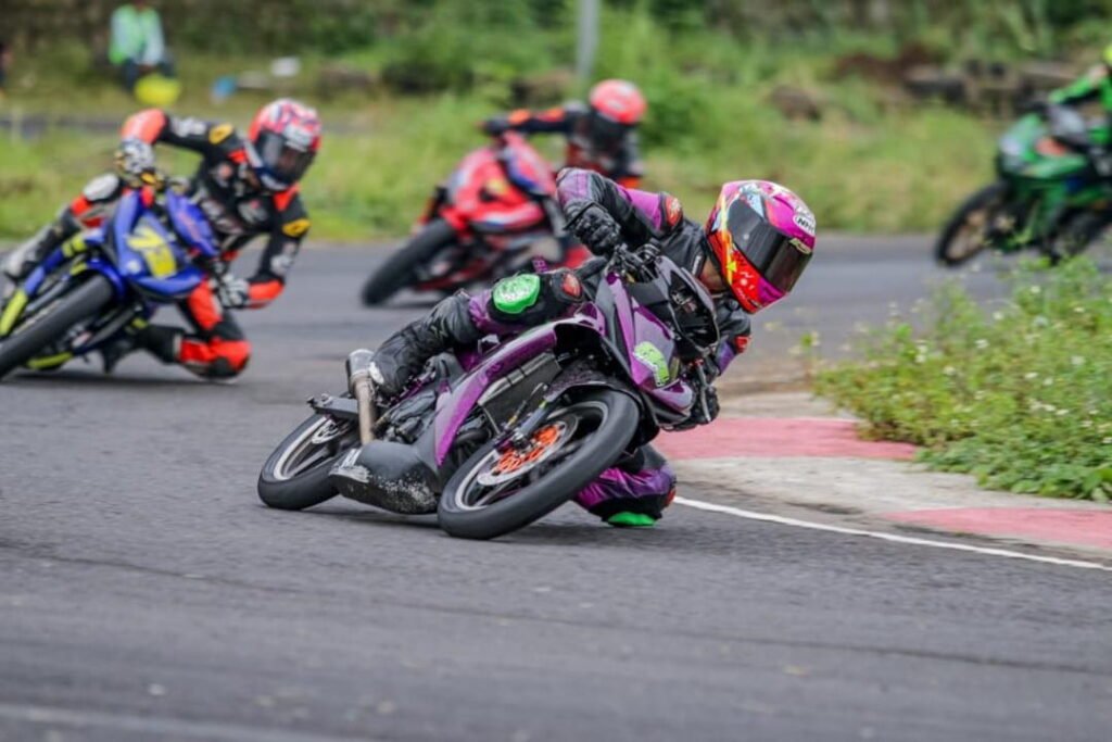 Yamaha Cup Race